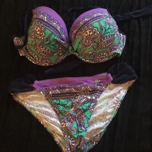 Venus paisley bikini, LIKE NEW, worn only 1 time